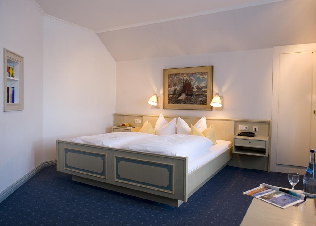 Hotel Friesenhof Wenningstedt-Braderup Værelse billede